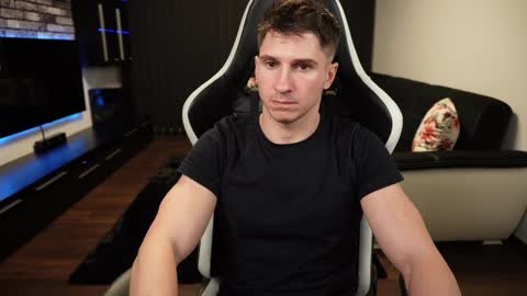 Snapshot of dorianreyes chatting on 12-17-24, 02:01 Dorian Reyes online show from 12-17-24, 02:01