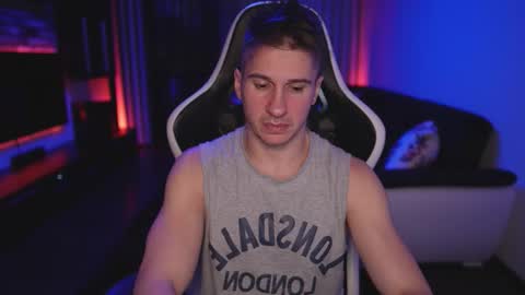 Dorian Reyes online show from 11-27-25, 12:46