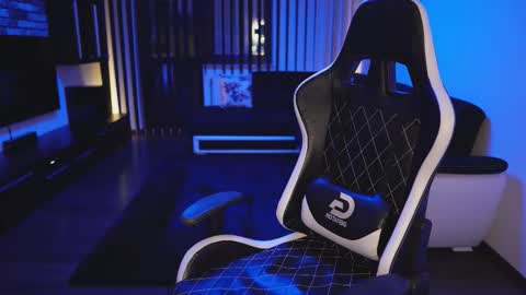 Snapshot of dorianreyes chatting on 01-11-26, 09:53 Dorian Reyes online show from 01-11-26, 09:53