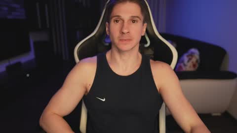 Snapshot of dorianreyes chatting on 03-15-26, 09:32 Dorian Reyes online show from 03-15-26, 09:32