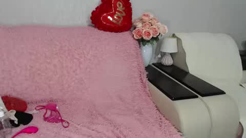 DorisBest online show from 01-25-25, 05:29