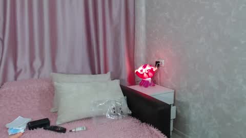 Snapshot of dorisbest chatting on 06-08-26, 04:13 DorisBest online show from 06-08-26, 04:13