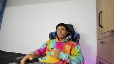 Snapshot of dorman_boy chatting on 11-19-25, 03:39 dorman_boy online show from 11-19-25, 03:39