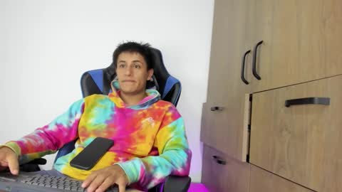 Snapshot of dorman_boy chatting on 11-22-25, 03:05 dorman_boy online show from 11-22-25, 03:05