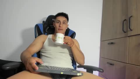 dorman_boy online show from 03-25-26, 02:39