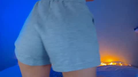 Your Dorotty online show from 11-23-25, 01:27