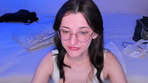 Snapshot of dorotty_ chatting on 03-10-26, 12:59 Your Dorotty online show from 03-10-26, 12:59