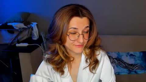 Snapshot of dorotty_ chatting on 04-20-26, 01:30 Your Dorotty online show from 04-20-26, 01:30