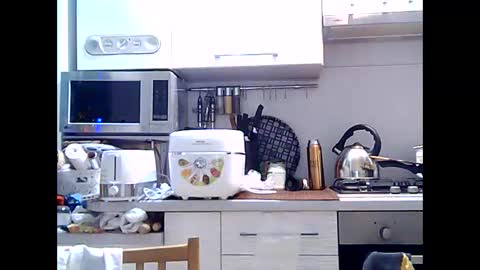 Snapshot of dorrie_ann chatting on 12-19-24, 04:02 Dorrie Ann online show from 12-19-24, 04:02