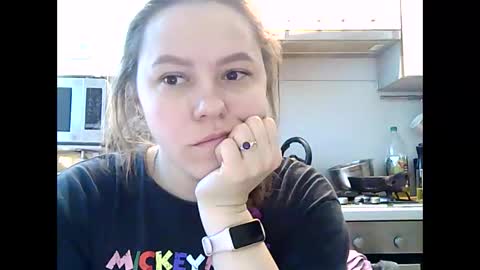 Snapshot of dorrie_ann chatting on 01-01-25, 06:26 Dorrie Ann online show from 01-01-25, 06:26