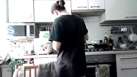 Snapshot of dorrie_ann chatting on 02-12-25, 06:51 Dorrie Ann online show from 02-12-25, 06:51