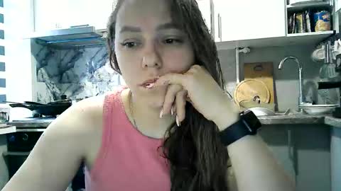 Snapshot of dorrie_ann chatting on 10-26-25, 06:19 Dorrie Ann online show from 10-26-25, 06:19