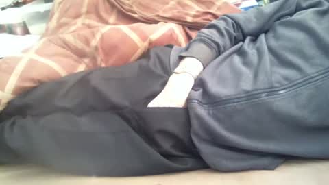 Hello  welcome to Slutsville  I am the Naked Chef  really  but you may call me Peter online show from 03-06-25, 10:09