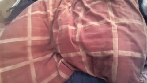 Hello  welcome to Slutsville  I am the Naked Chef  really  but you may call me Peter online show from 09-09-25, 09:31