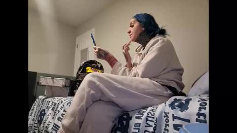 dosedgirl online show from 12-22-24, 03:00