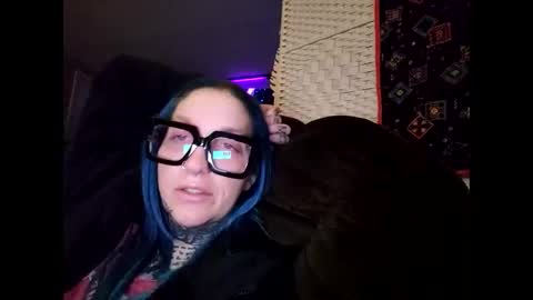 dosedgirl online show from 12-26-24, 06:09