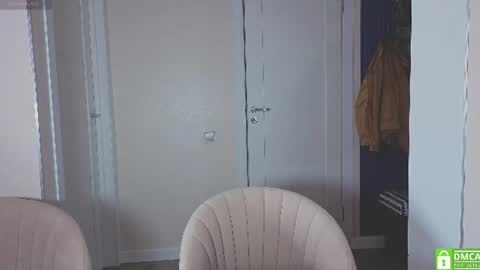 Snapshot of dosilasa chatting on 06-25-26, 01:26 Sasha online show from 06-25-26, 01:26