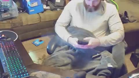 Snapshot of dotyoureyezez chatting on 01-14-25, 10:48 DotYourEyezez online show from 01-14-25, 10:48