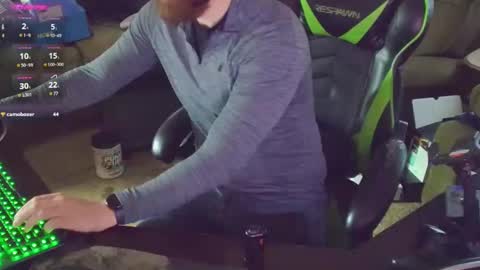 Snapshot of dotyoureyezez chatting on 01-18-25, 11:22 DotYourEyezez online show from 01-18-25, 11:22