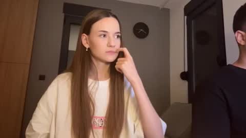 Alice and Mark online show from 10-14-25, 07:03