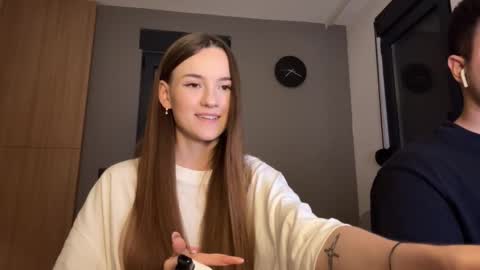 Alice and Mark online show from 10-16-25, 06:20