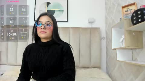 Snapshot of double_temptatiion_ chatting on 06-20-26, 07:05 Vall Lufan online show from 06-20-26, 07:05