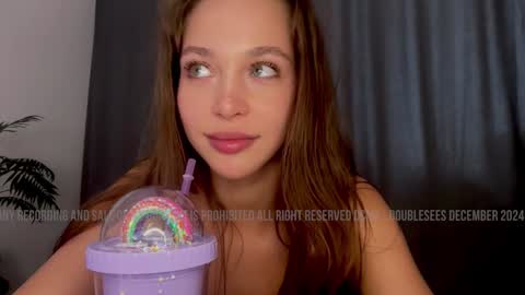 Snapshot of doublecuties chatting on 12-08-24, 05:39 Lana Eva dont forget to give us a thumb up online show from 12-08-24, 05:39