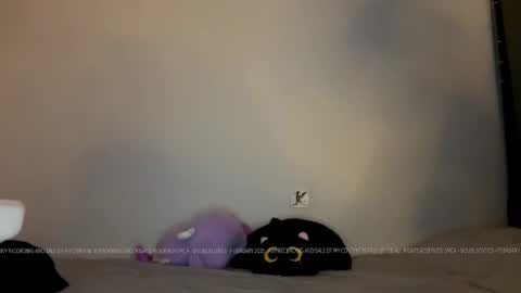 Snapshot of doublecuties chatting on 03-03-25, 06:44 Lana Eva dont forget to give us a thumb up online show from 03-03-25, 06:44