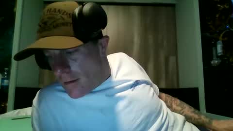 doucettej893 online show from 02-19-26, 02:51