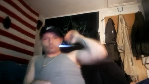 Snapshot of dougiebisme chatting on 06-17-26, 11:01 dougiebisme online show from 06-17-26, 11:01