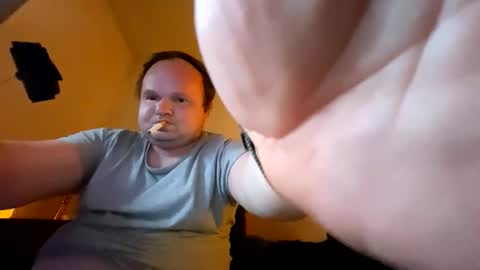 Snapshot of doujalk chatting on 03-22-26, 09:18 Doug online show from 03-22-26, 09:18