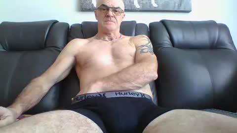 doum1122 online show from 03-02-25, 06:40