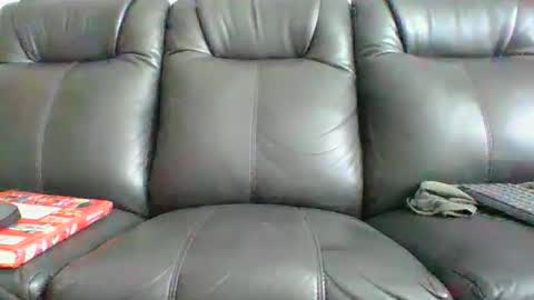 doum1122 online show from 02-11-26, 03:28