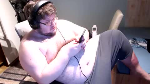 Snapshot of dovahkaat chatting on 05-23-26, 10:36 dovahkaat online show from 05-23-26, 10:36