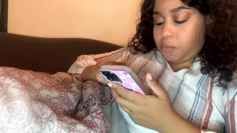 dove_love22 online show from 11-04-25, 04:33