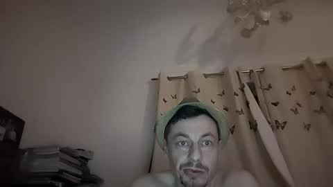 Snapshot of doveyfinn88 chatting on 02-20-26, 02:19 doveyfinn88 online show from 02-20-26, 02:19