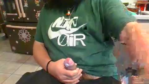 Dpenguino online show from 11-26-25, 05:03