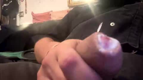 Dpenguino online show from 12-20-25, 05:36