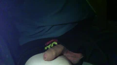 Snapshot of dr0psex chatting on 09-08-25, 08:52 dr0psex online show from 09-08-25, 08:52