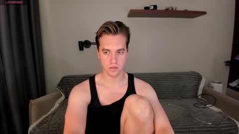 Mervin  online show from 10-27-25, 10:03