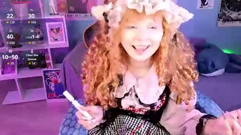 Snapshot of draculaura_ chatting on 06-14-26, 11:01 Draculaura online show from 06-14-26, 11:01