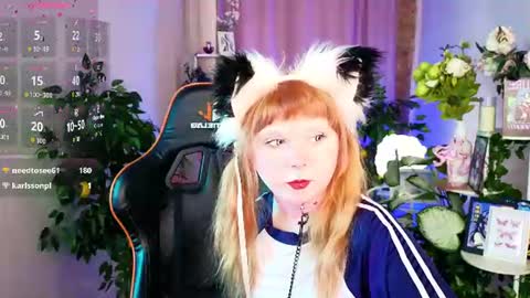Snapshot of draculaura_ chatting on 06-27-26, 12:22 Draculaura online show from 06-27-26, 12:22