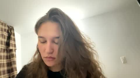Snapshot of draculina69 chatting on 03-01-26, 03:52 draculina69 online show from 03-01-26, 03:52