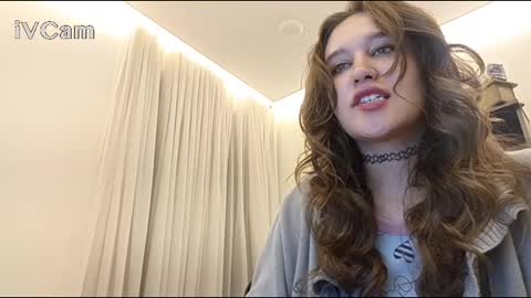 draculina69 online show from 08-10-26, 06:06