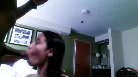 Snapshot of drae_gainz chatting on 02-14-25, 02:23 DGainz Bunny online show from 02-14-25, 02:23