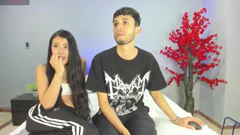 Snapshot of drake_and_zara chatting on 02-17-26, 11:50 Drake and Zara online show from 02-17-26, 11:50