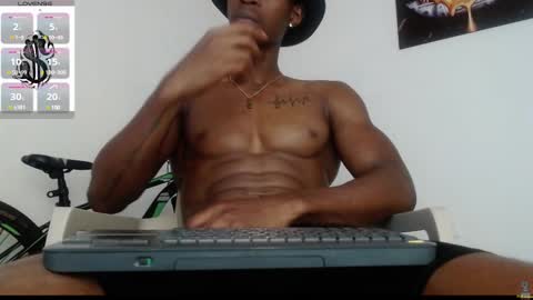 Drake 23 online show from 03-08-25, 05:38