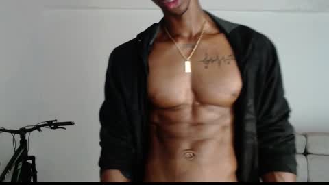 Drake 23 online show from 03-23-26, 07:29