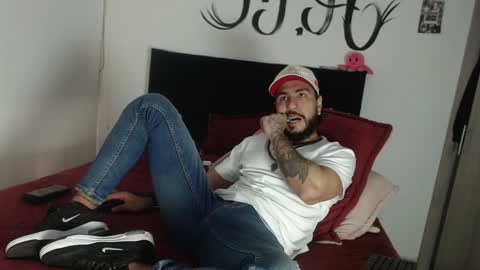 Snapshot of drake_jackson11 chatting on 12-11-24, 05:04 drake jackson11 online show from 12-11-24, 05:04