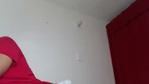 Snapshot of drakesonxx chatting on 05-15-26, 09:55 Andrs Independent Model online show from 05-15-26, 09:55